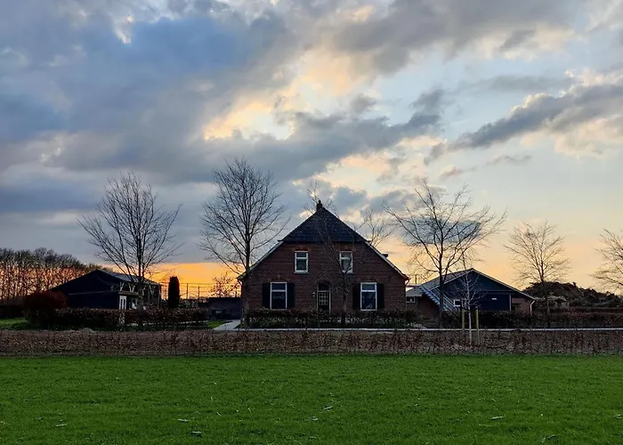 Spacious Farmhouse In Silvolde With Garden