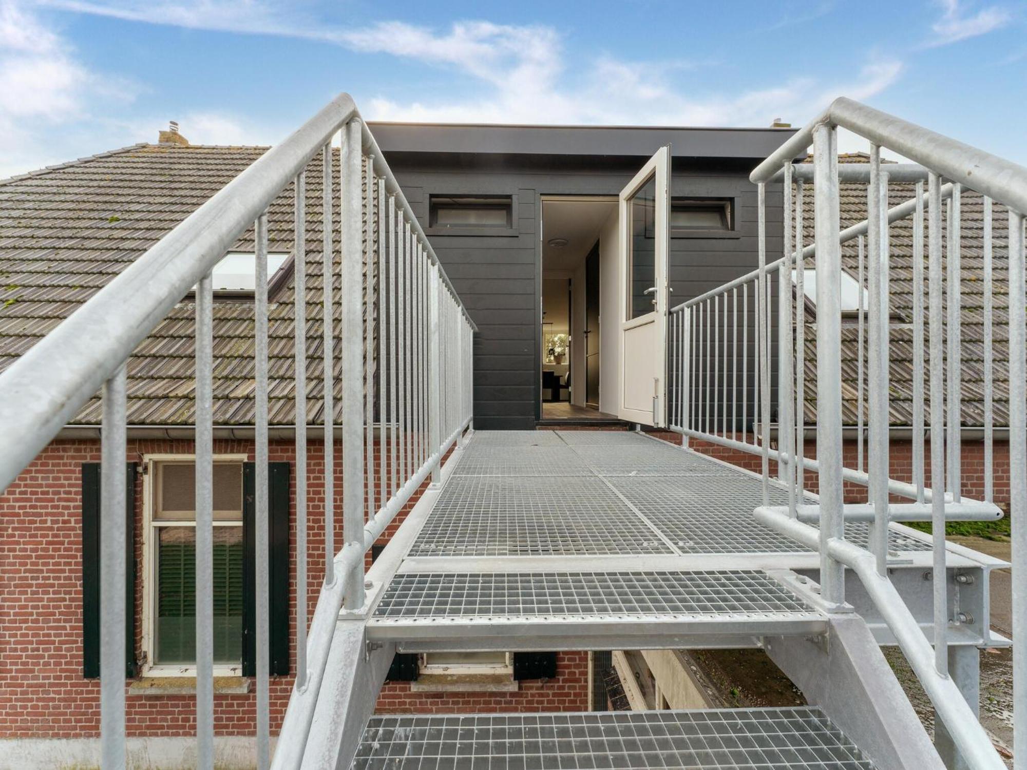 Spacious In With Garden Silvolde