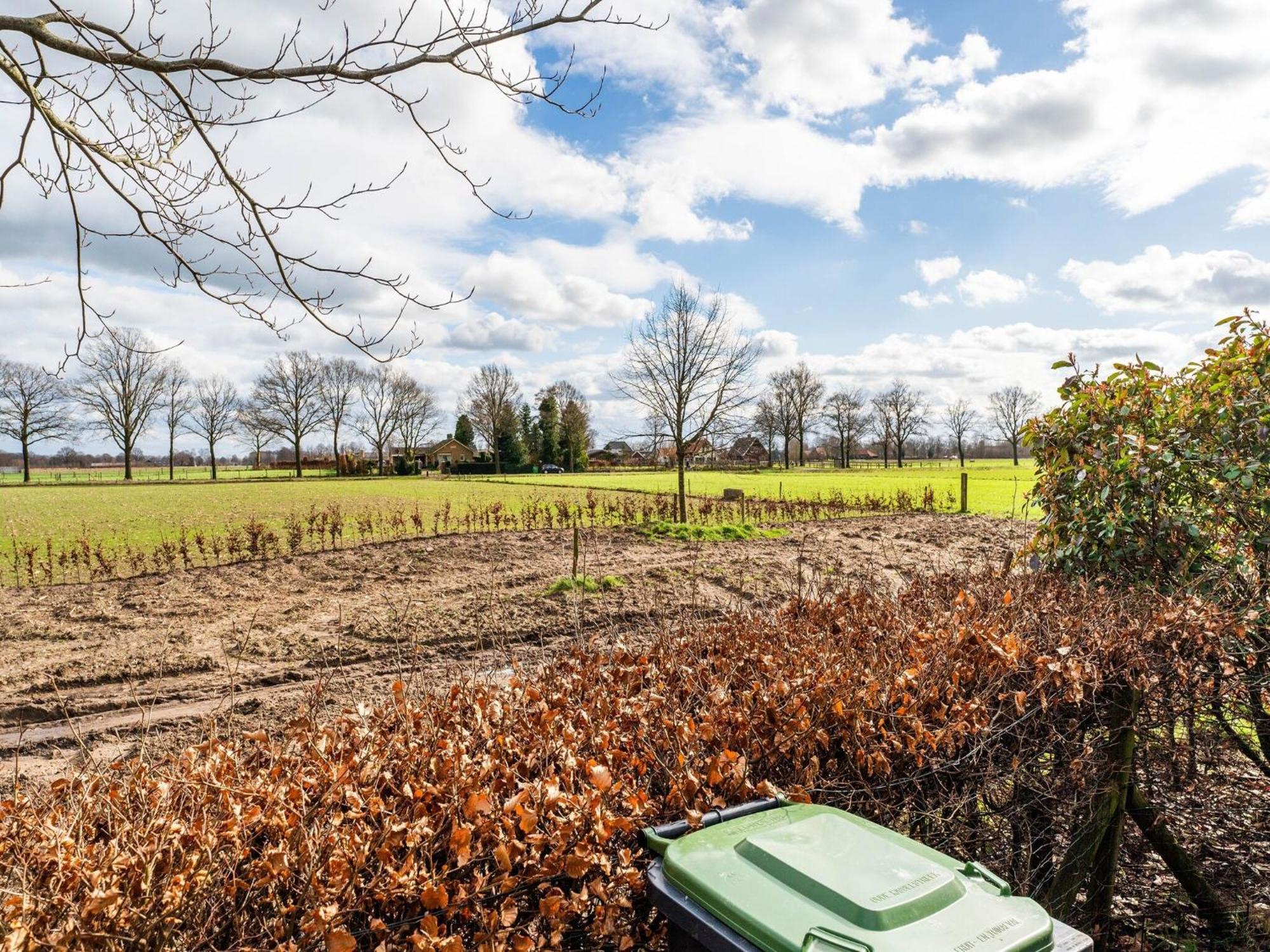 Spacious In With Garden Silvolde